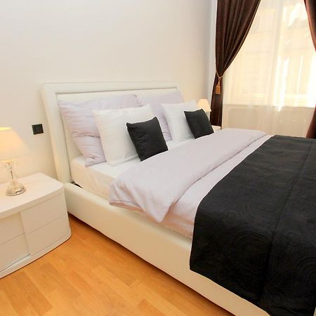 פראג Luxury Apartments Krocinova מראה חיצוני תמונה