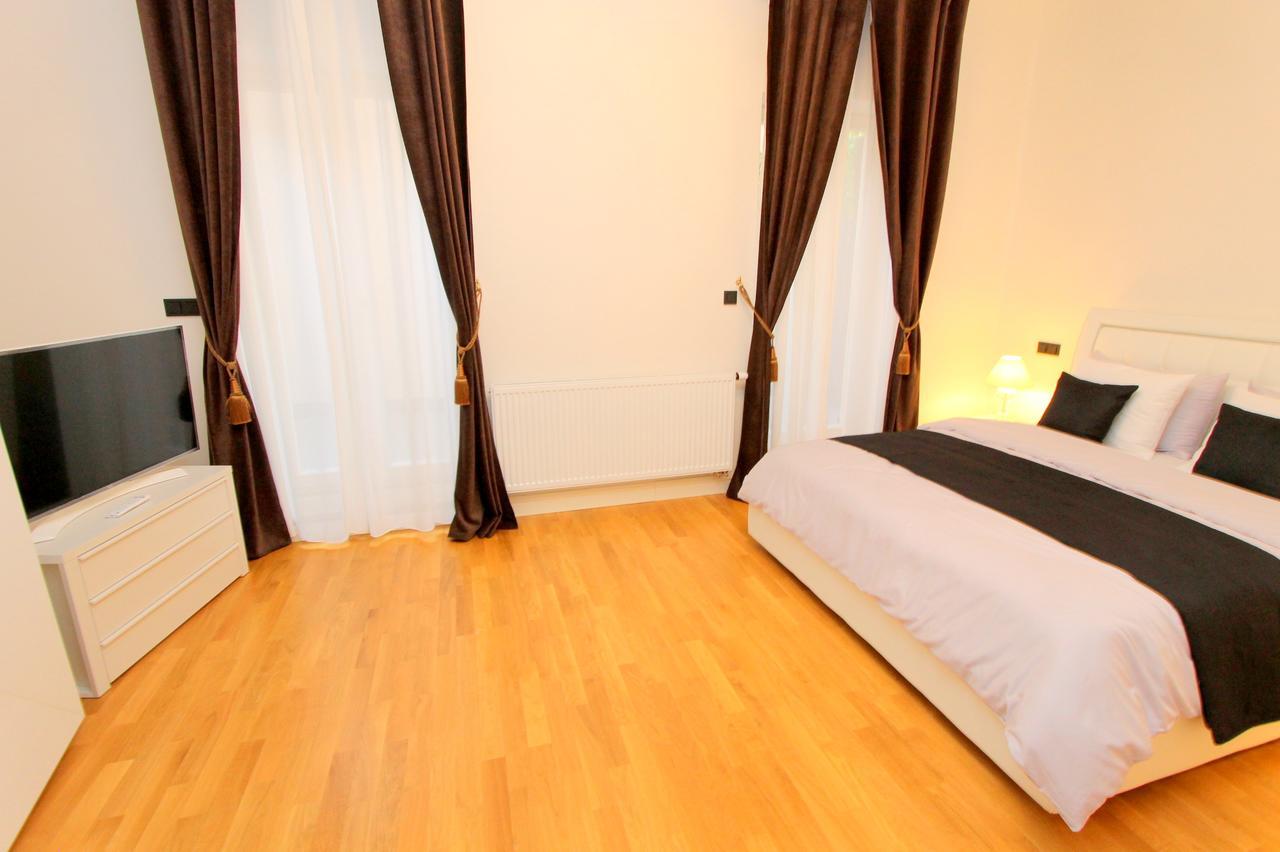 פראג Luxury Apartments Krocinova מראה חיצוני תמונה