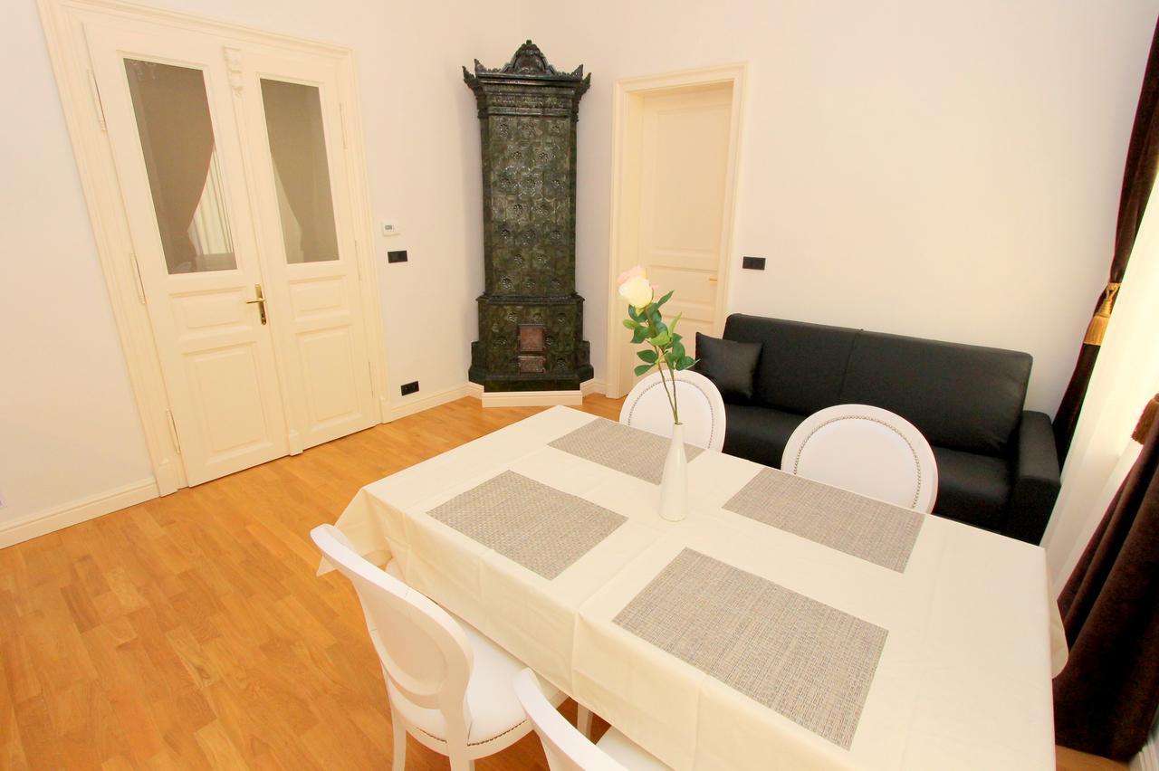 פראג Luxury Apartments Krocinova מראה חיצוני תמונה