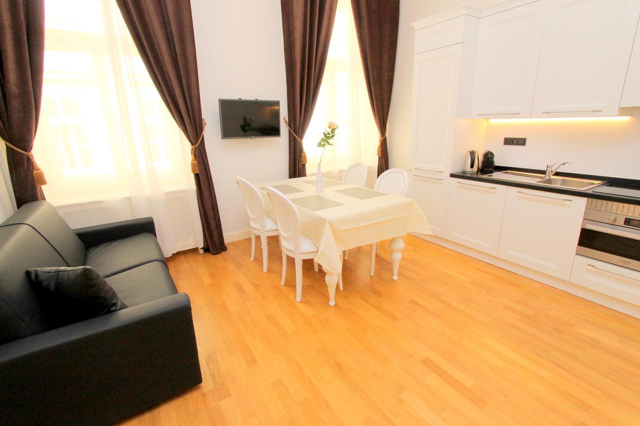 פראג Luxury Apartments Krocinova מראה חיצוני תמונה
