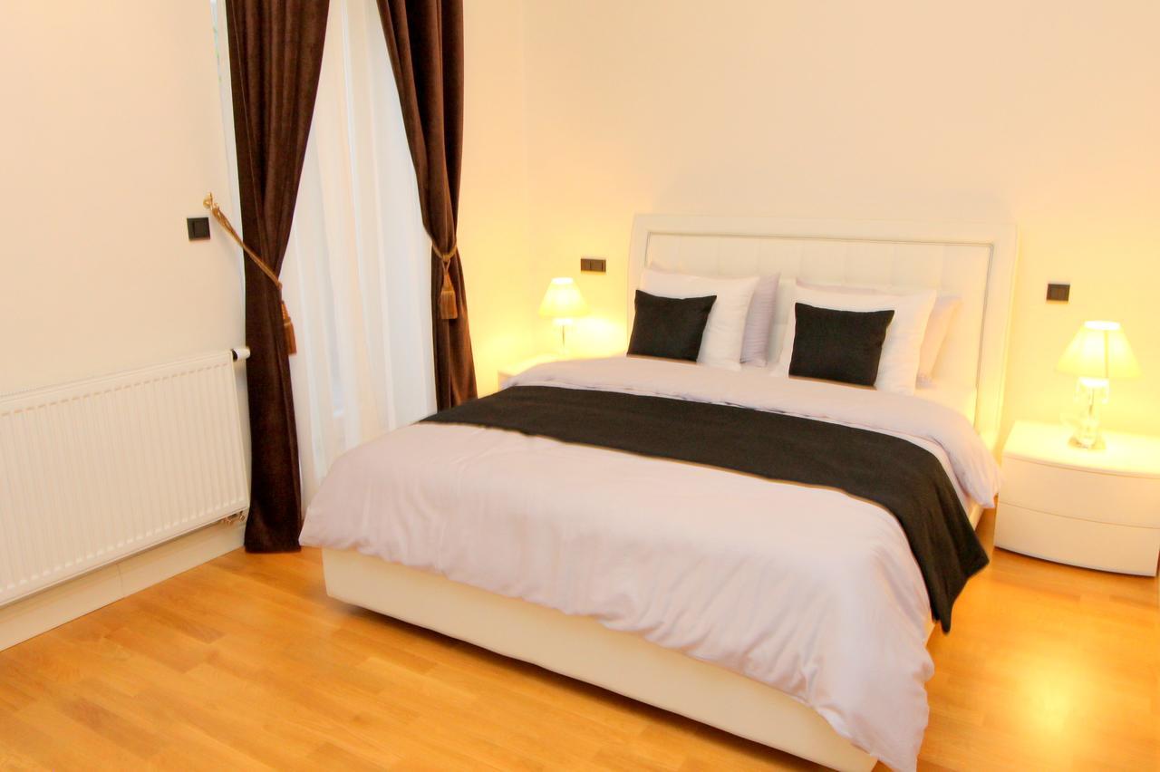 פראג Luxury Apartments Krocinova מראה חיצוני תמונה